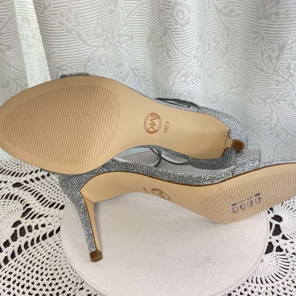 Michael Kors Ava Mid Sandal Size 8.5 Silver Color NEW WITH BOX.#0679 - Picture 13 of 17